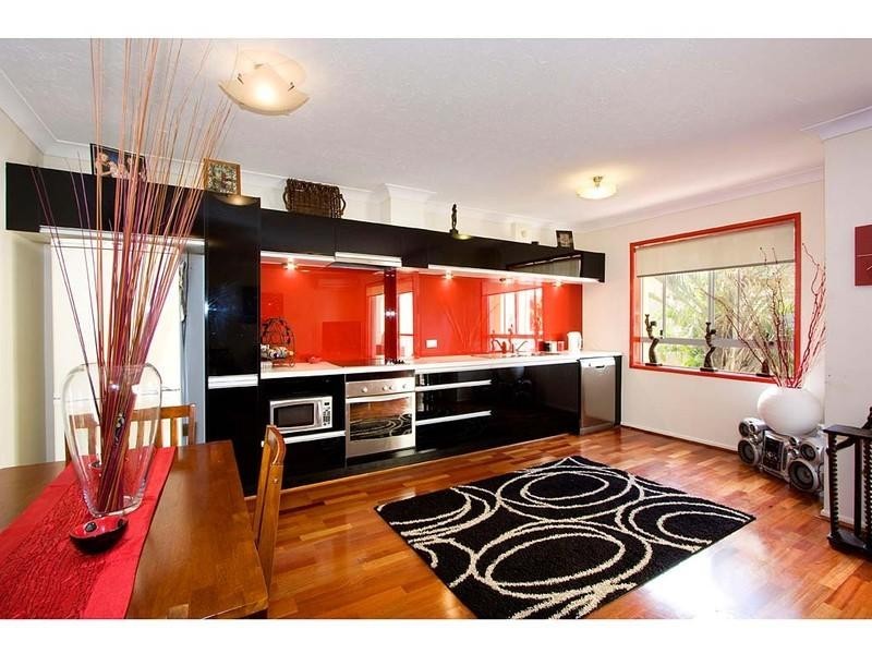 33/11-19 Taylor Street, Biggera Waters QLD 4216