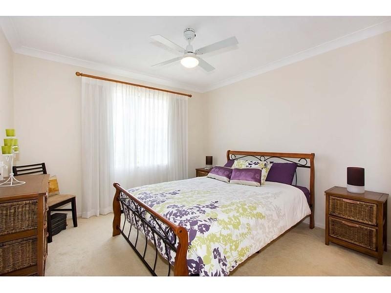 33/11-19 Taylor Street, Biggera Waters QLD 4216