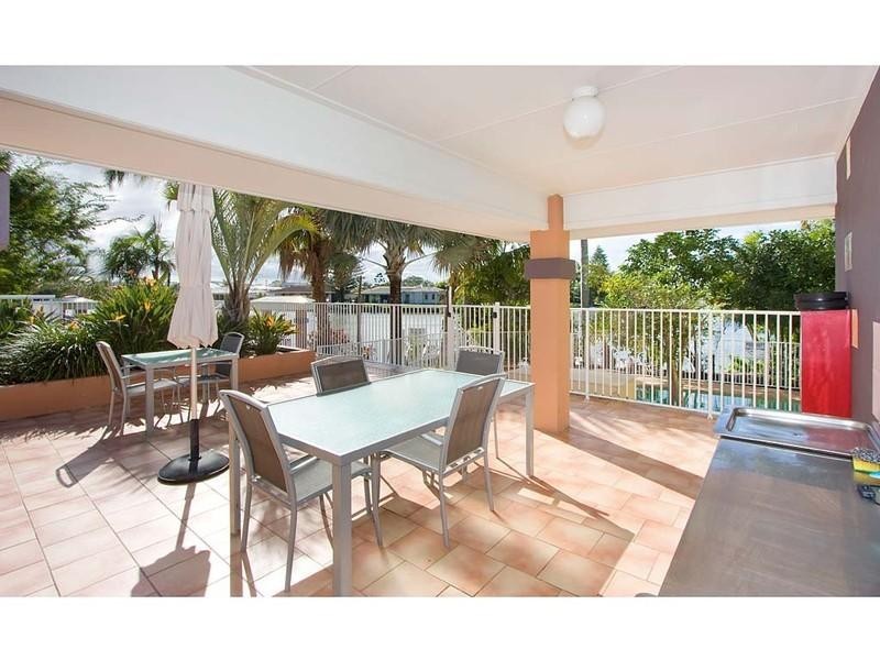 33/11-19 Taylor Street, Biggera Waters QLD 4216