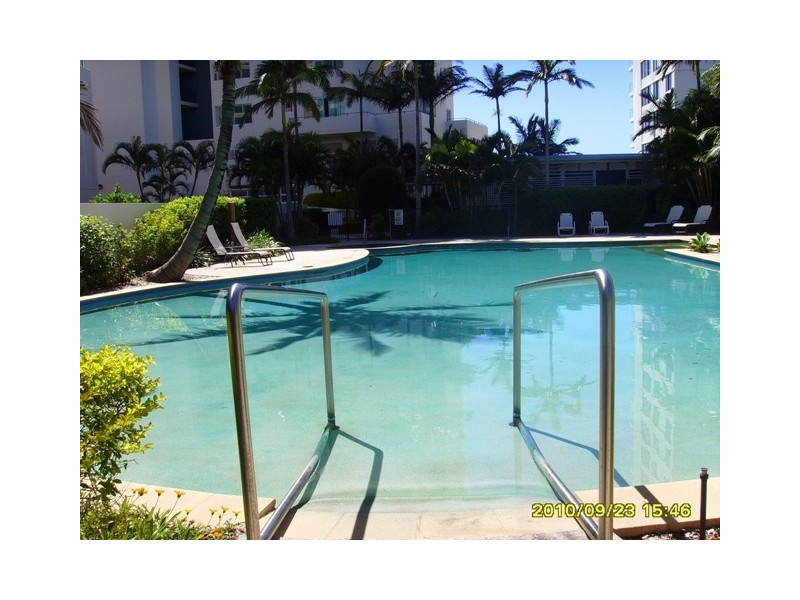 11/326 Marine Parade, Labrador QLD 4215