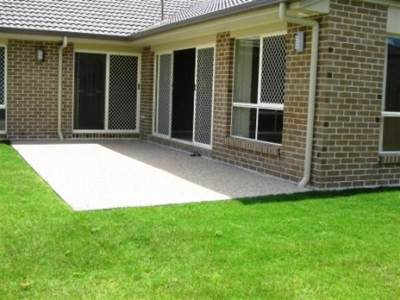 28 Lakeland Drive, Tanah Merah QLD 4128