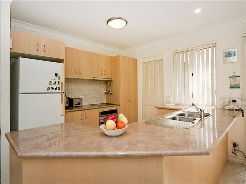 6/5 Chanell Close, Coombabah QLD 4216