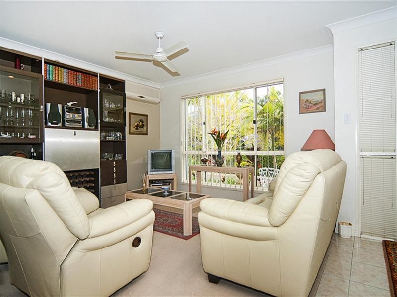 6/5 Chanell Close, Coombabah QLD 4216