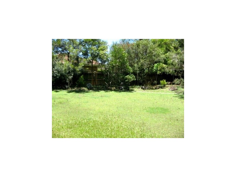 2/13 Possum Court, Coombabah QLD 4216