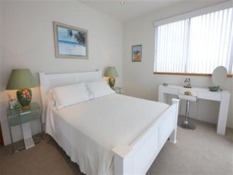 Hope Island QLD 4212