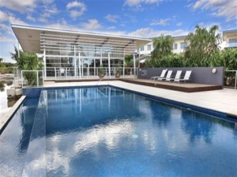 Hope Island QLD 4212