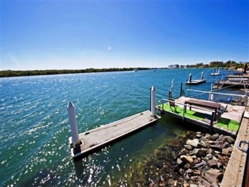 Paradise Point QLD 4216