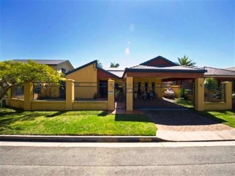 Paradise Point QLD 4216