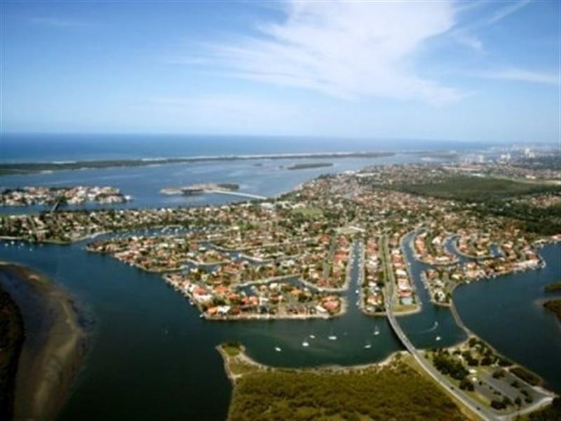 Paradise Point QLD 4216