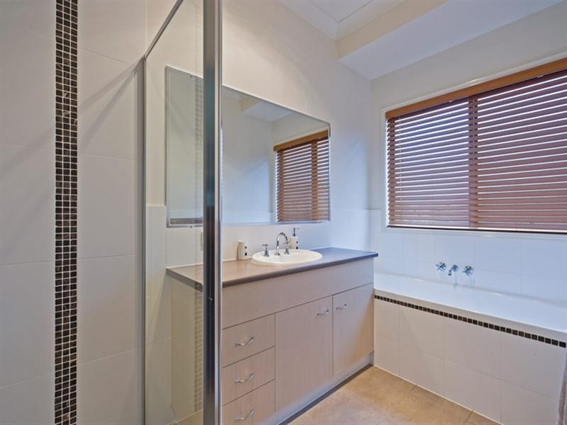 63 Graywillow Boulevard, Oxenford QLD 4210