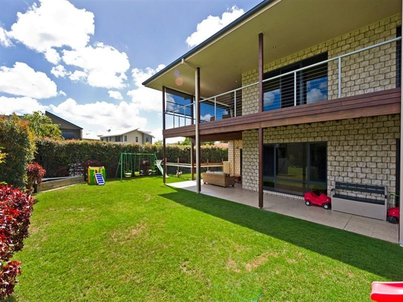 63 Graywillow Boulevard, Oxenford QLD 4210