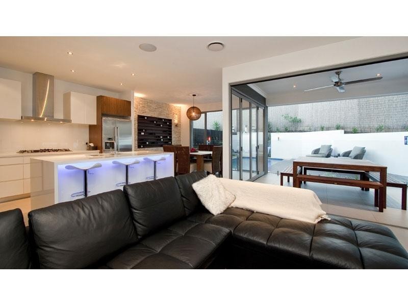 66B Compass Drive, Biggera Waters QLD 4216