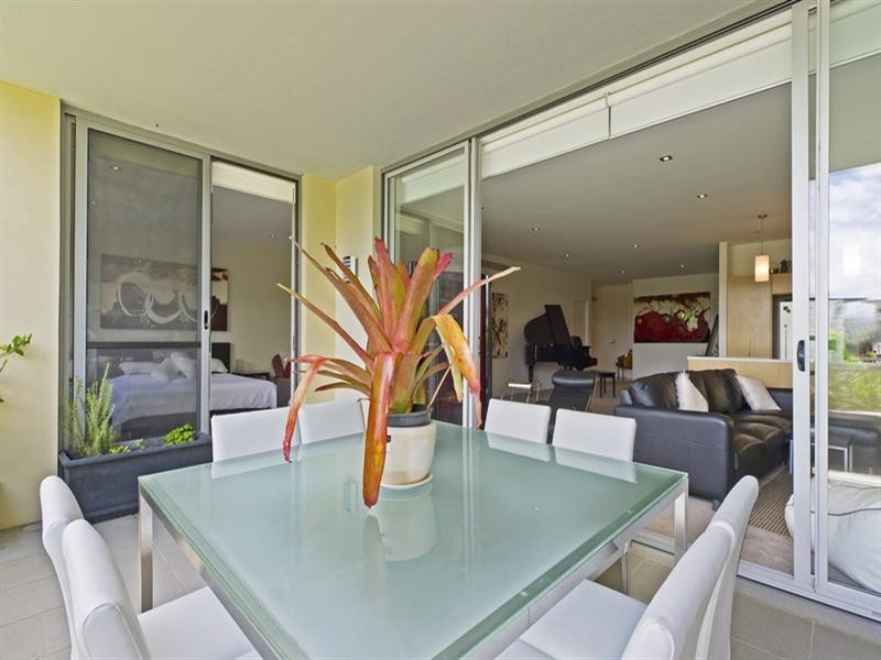 217/3 Pendraat Parade, Hope Island QLD 4212