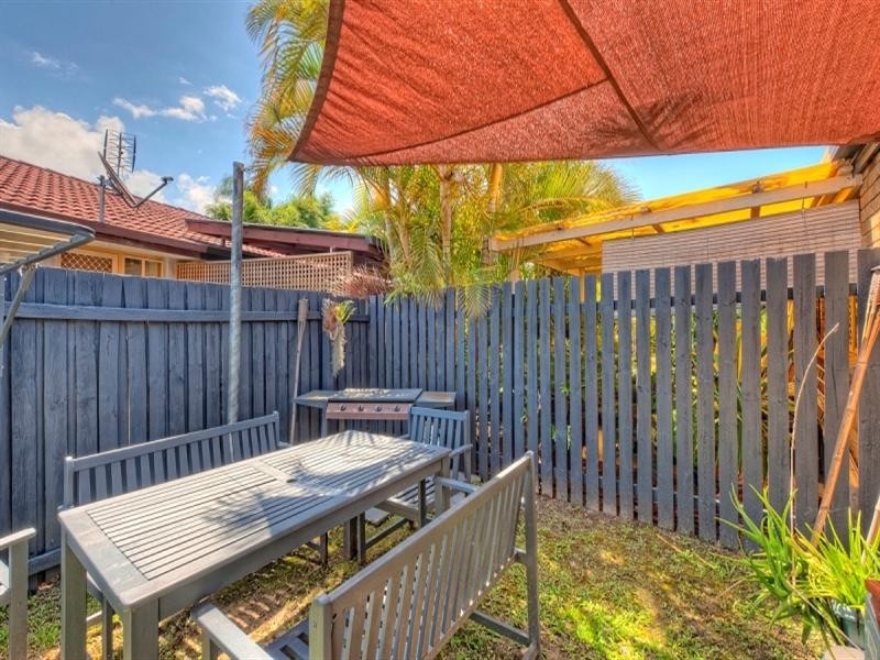 1/11 Galloway Drive, Ashmore QLD 4214