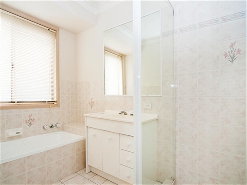 41 Zoeller Drive, Parkwood QLD 4214