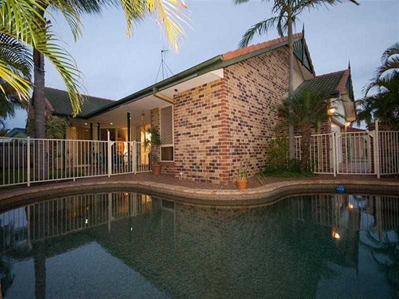 Biggera Waters QLD 4216