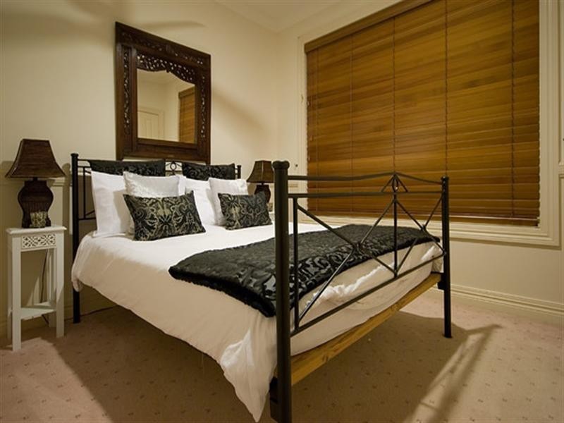 Biggera Waters QLD 4216