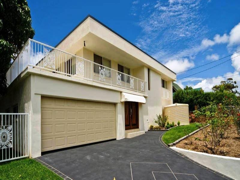 15 Coolibah Street, Southport QLD 4215