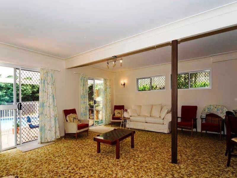 15 Coolibah Street, Southport QLD 4215