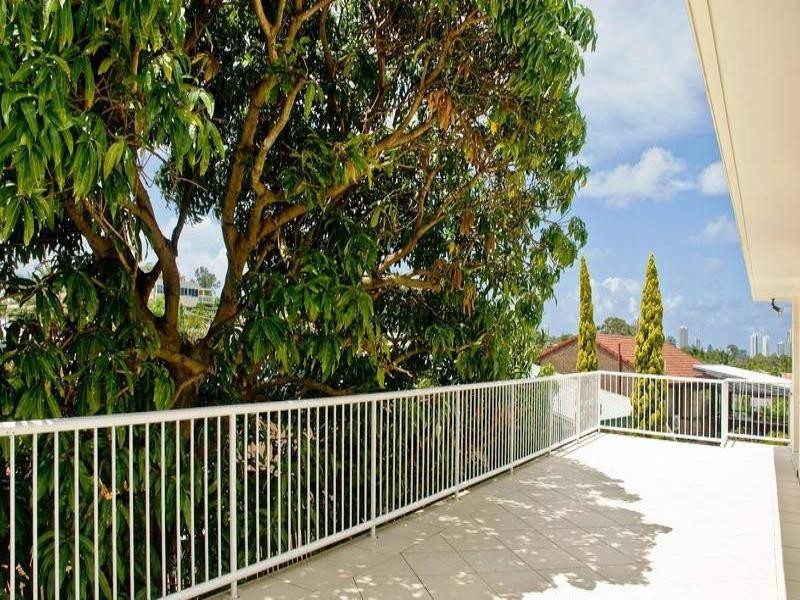 15 Coolibah Street, Southport QLD 4215