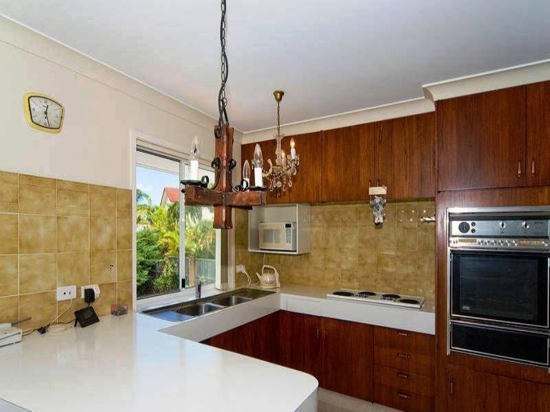 15 Coolibah Street, Southport QLD 4215