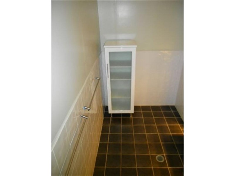 3/111 Frank Street, Labrador QLD 4215