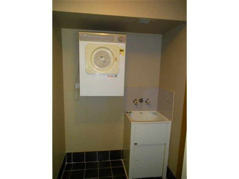 3/111 Frank Street, Labrador QLD 4215