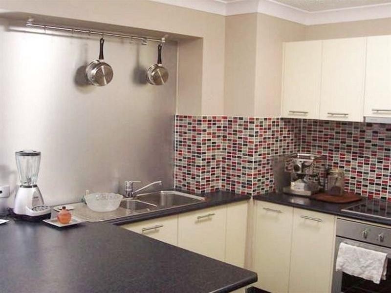 3/111 Frank Street, Labrador QLD 4215