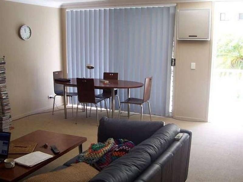 3/111 Frank Street, Labrador QLD 4215