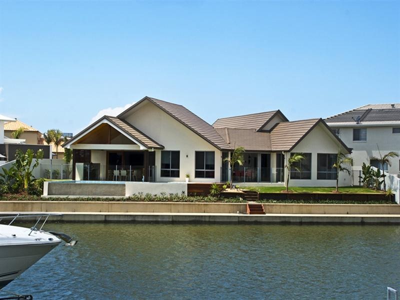 22 Middle Quay Drive, Biggera Waters QLD 4216