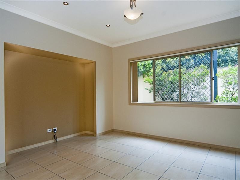 75 East Quay Drive, Biggera Waters QLD 4216