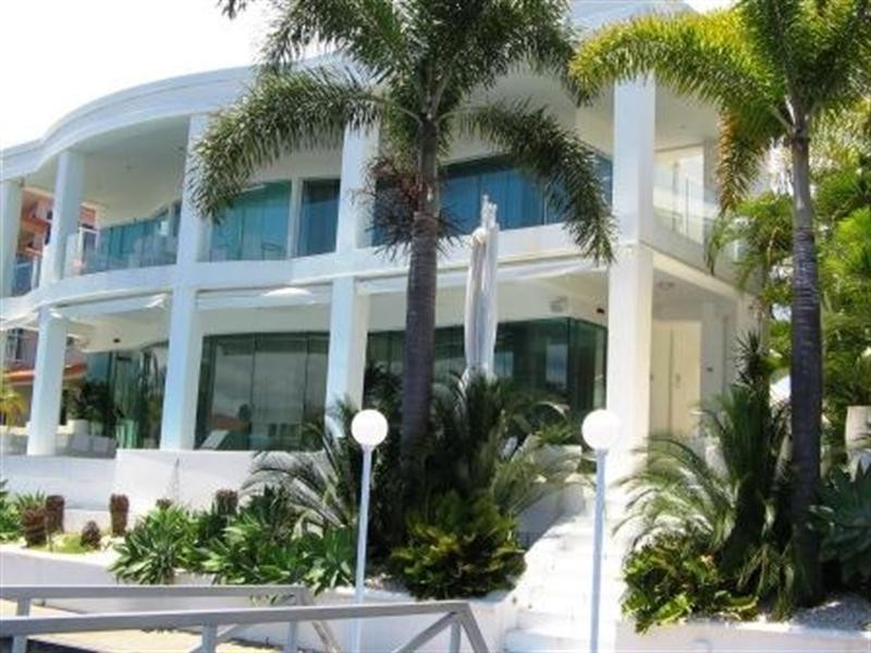 Sovereign Islands QLD 4216