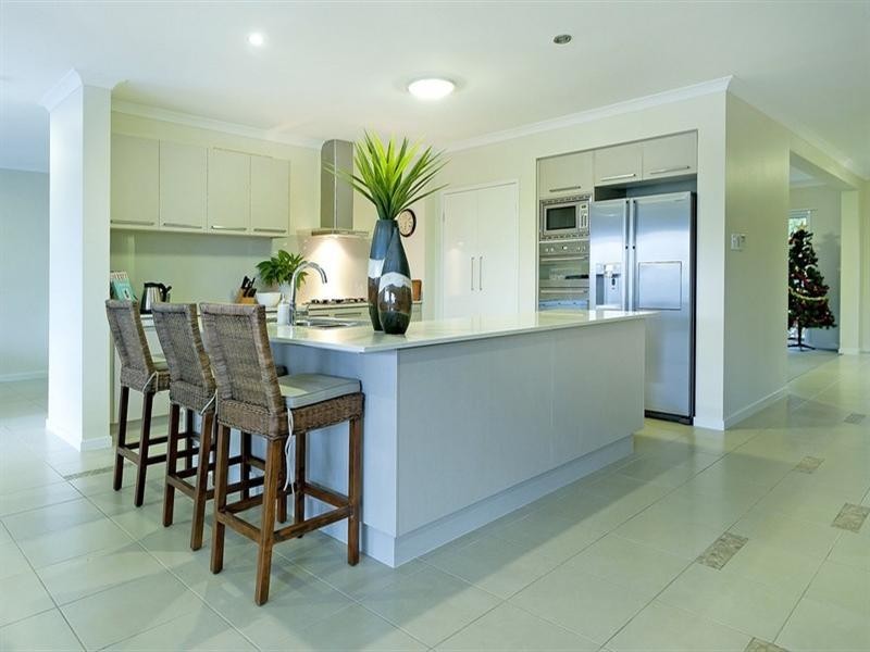 77 Compass Drive, Biggera Waters QLD 4216