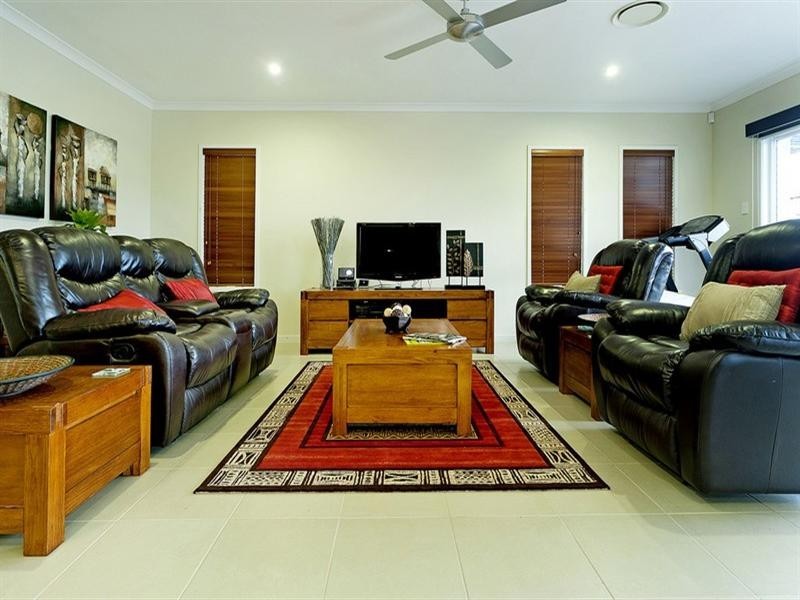 77 Compass Drive, Biggera Waters QLD 4216