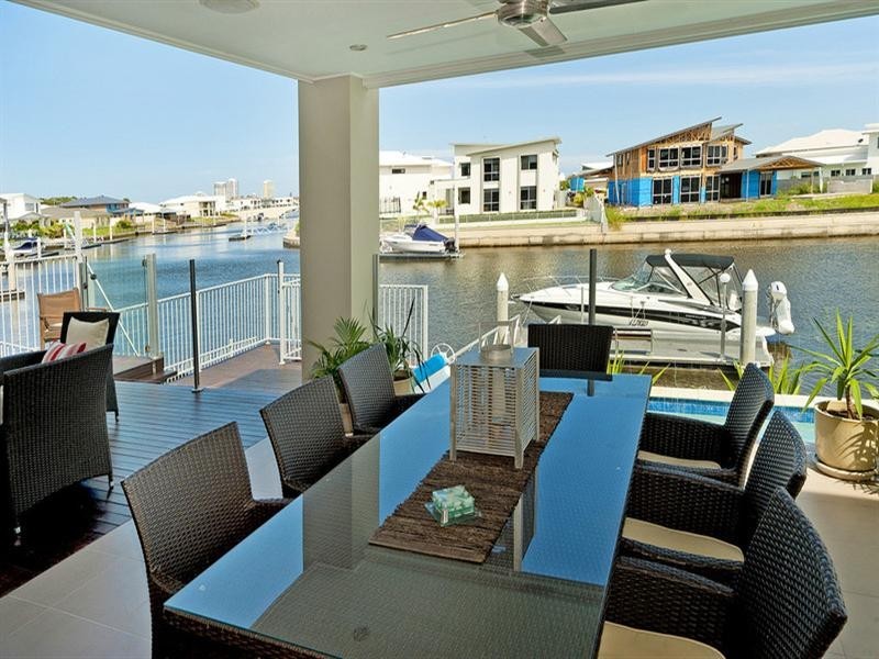 77 Compass Drive, Biggera Waters QLD 4216