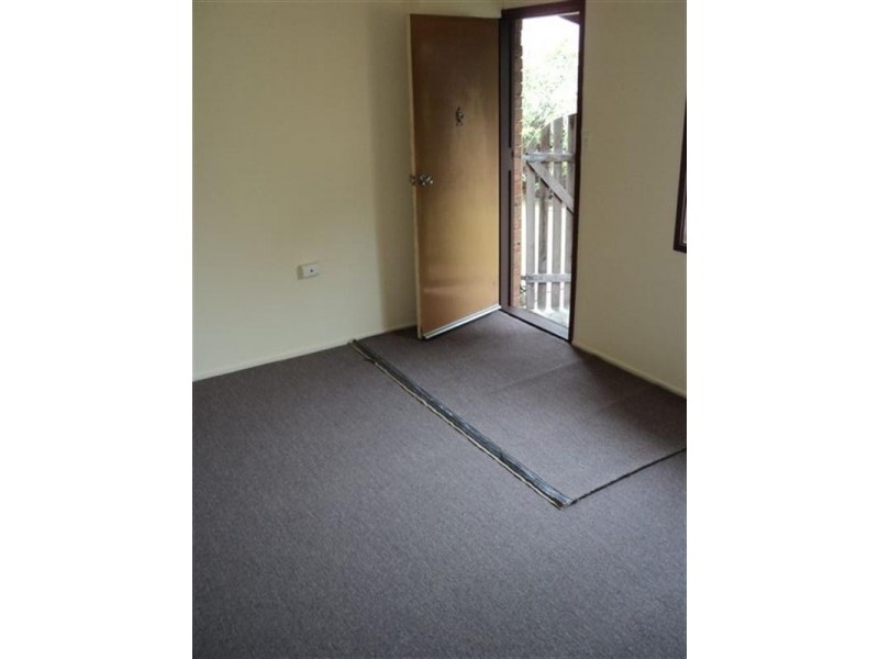 1/36 Anembo Street, Chevron Island QLD 4217