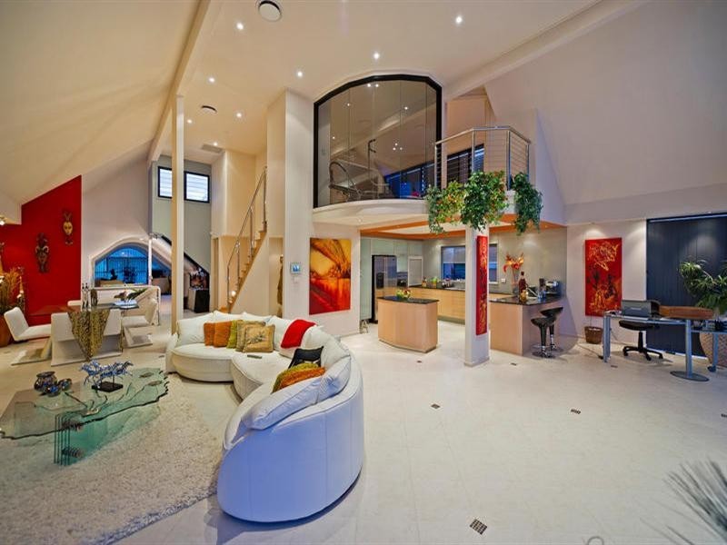 17-19 Howard Street, Runaway Bay QLD 4216