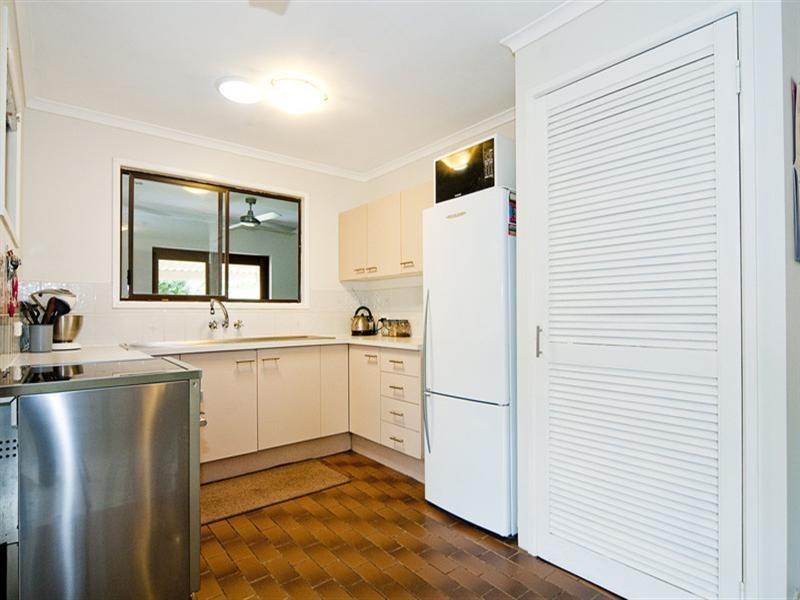 5 Hansford Road, Coombabah QLD 4216