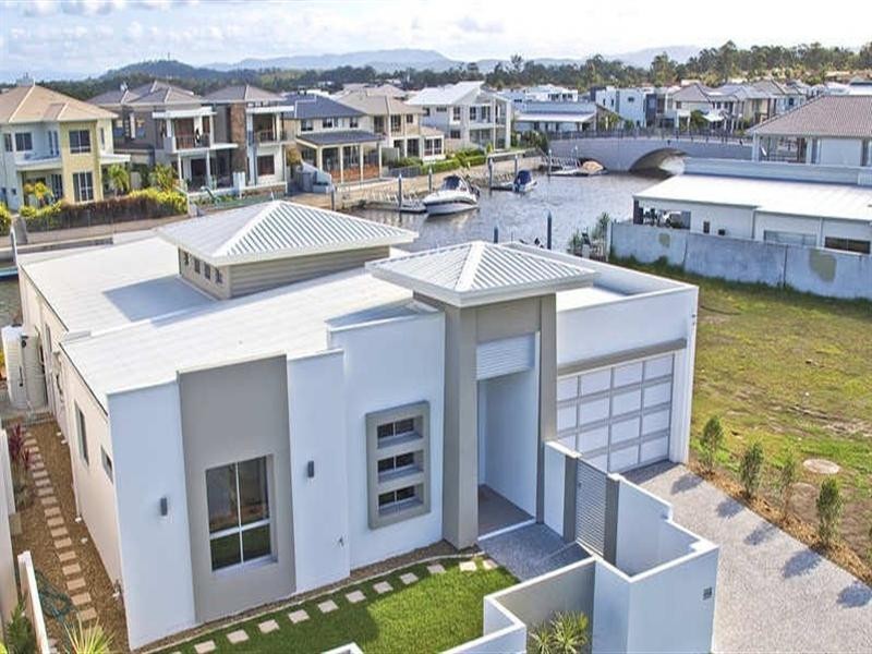 Biggera Waters QLD 4216