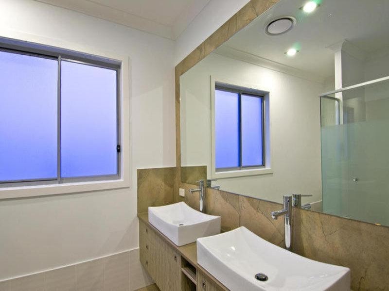 Biggera Waters QLD 4216