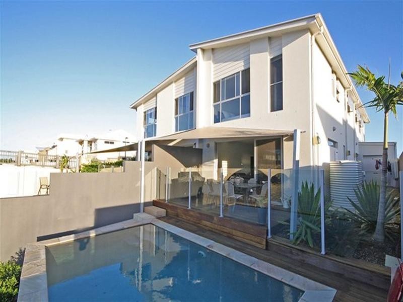 Biggera Waters QLD 4216