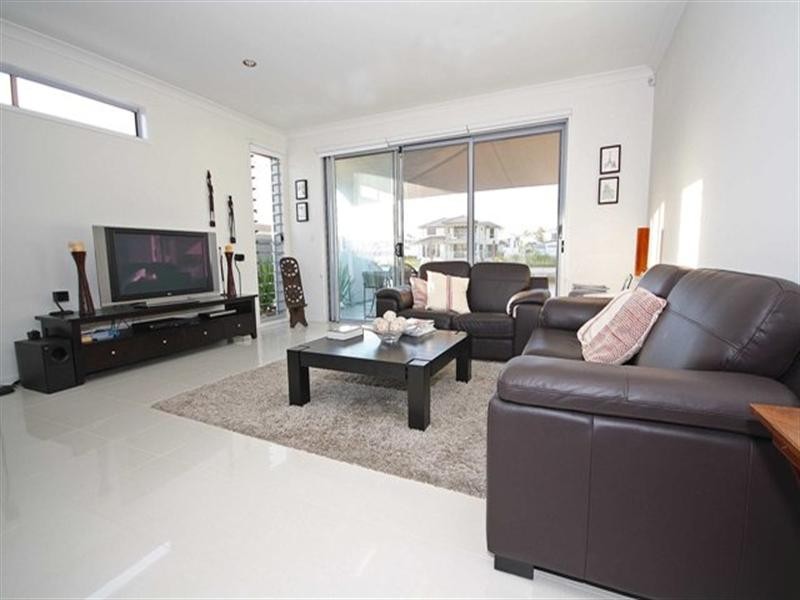 Biggera Waters QLD 4216