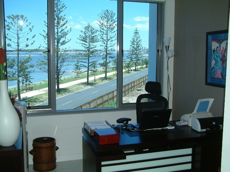 Biggera Waters QLD 4216