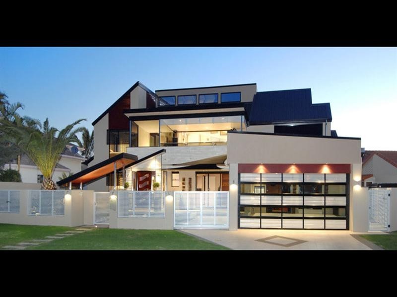 24 Daru Avenue, Runaway Bay QLD 4216