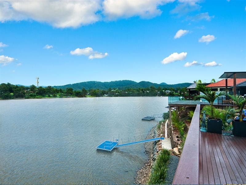 61 Brittany Drive, Oxenford QLD 4210