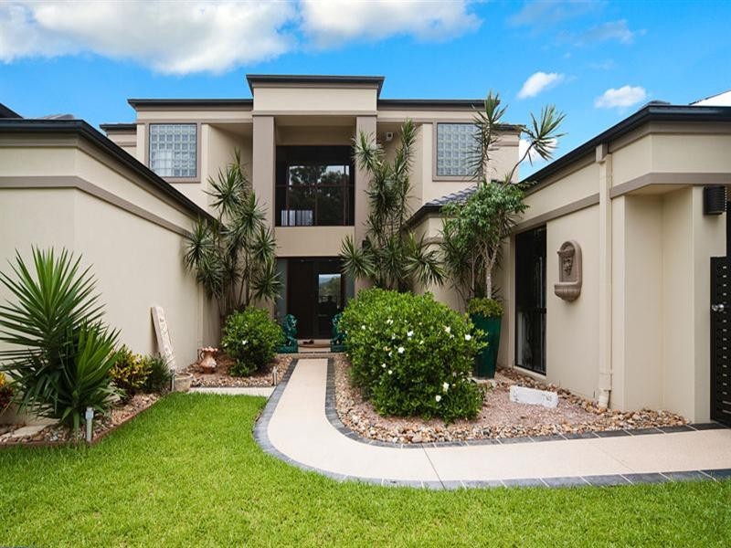 61 Brittany Drive, Oxenford QLD 4210