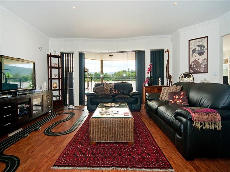 61 Brittany Drive, Oxenford QLD 4210