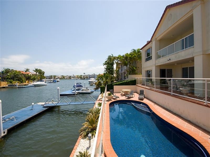 53 Cockleshell Court, Runaway Bay QLD 4216