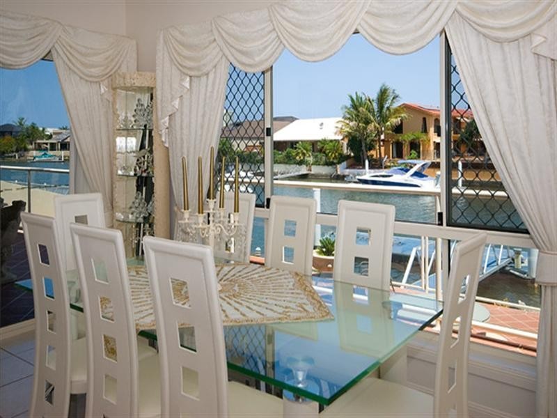 53 Cockleshell Court, Runaway Bay QLD 4216