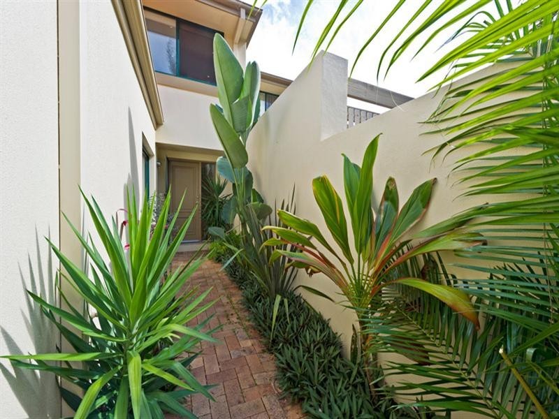 63/100 Morala Avenue, Runaway Bay QLD 4216